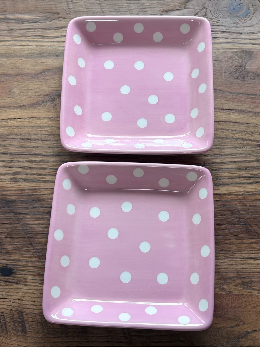 Pampered Chef Help Whip Cancer Pink Polka Dot Square Plates Set of 2